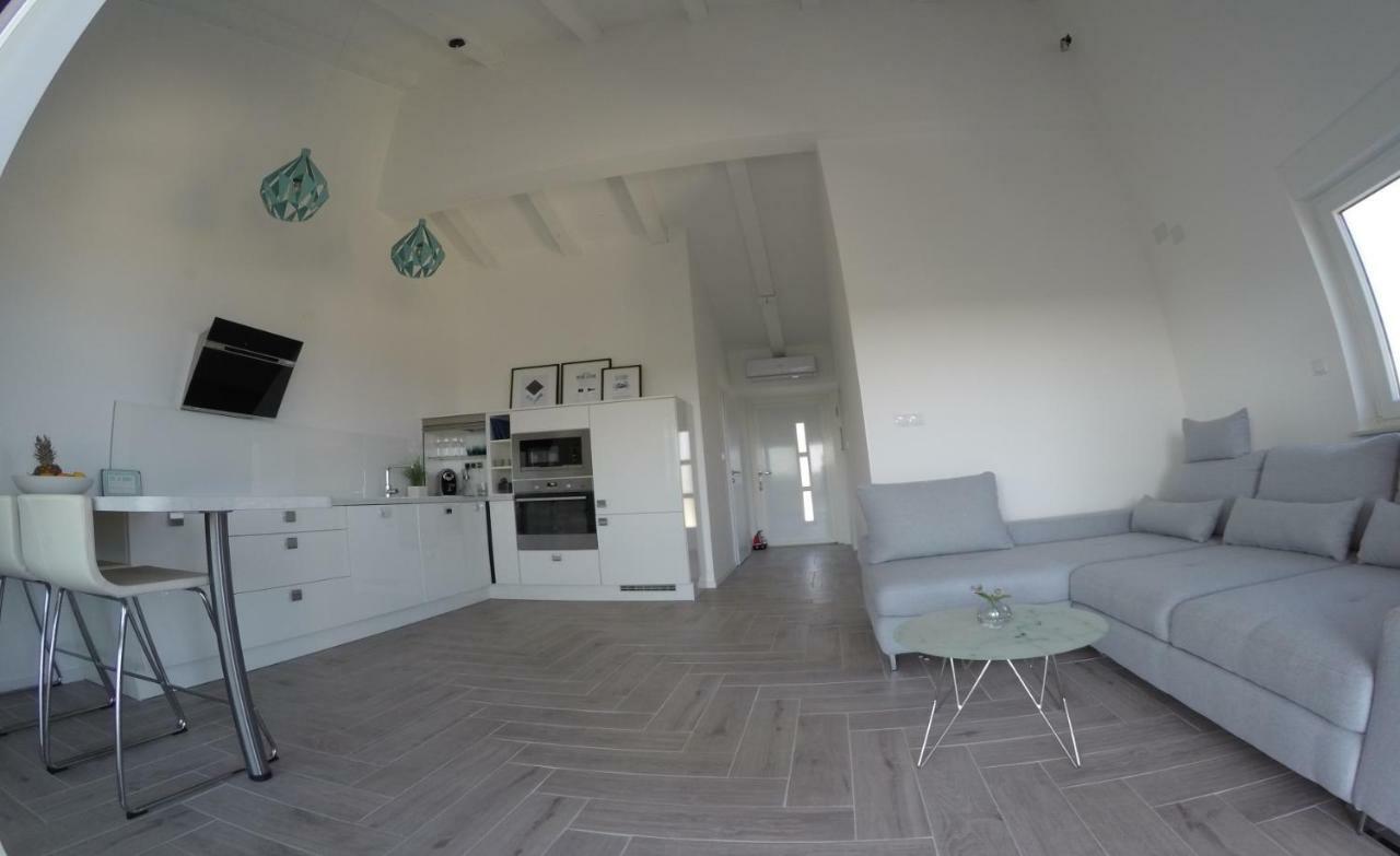 Visitaylinvis Apartment ภายนอก รูปภาพ